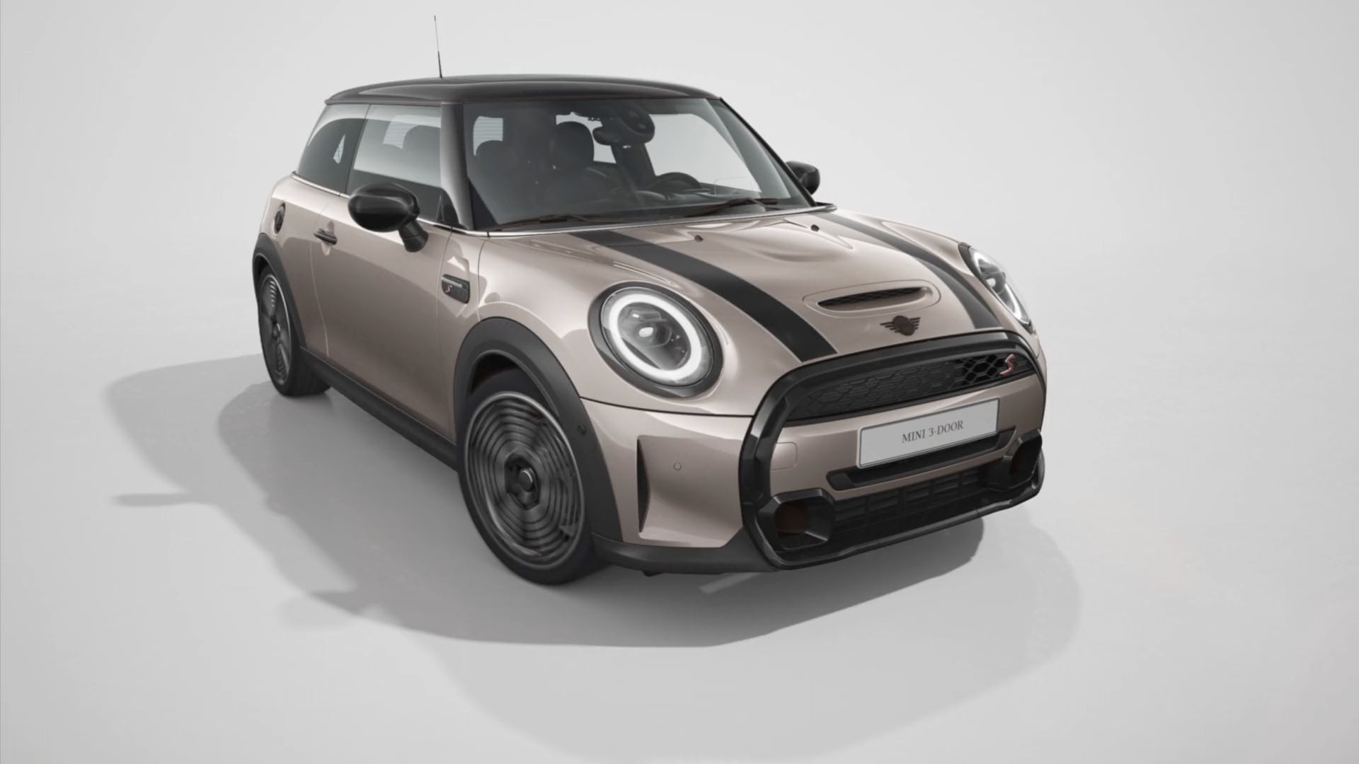 MINI 3-vratni – pogled od spredaj – siva in črna