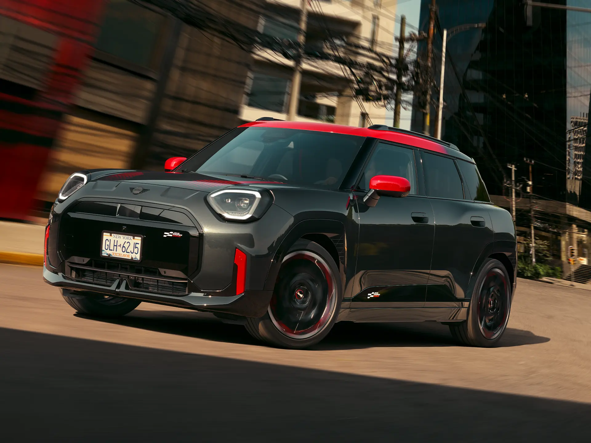 Popolnoma električni MINI Aceman – napovednik popolnoma električnega MINI Aceman JCW