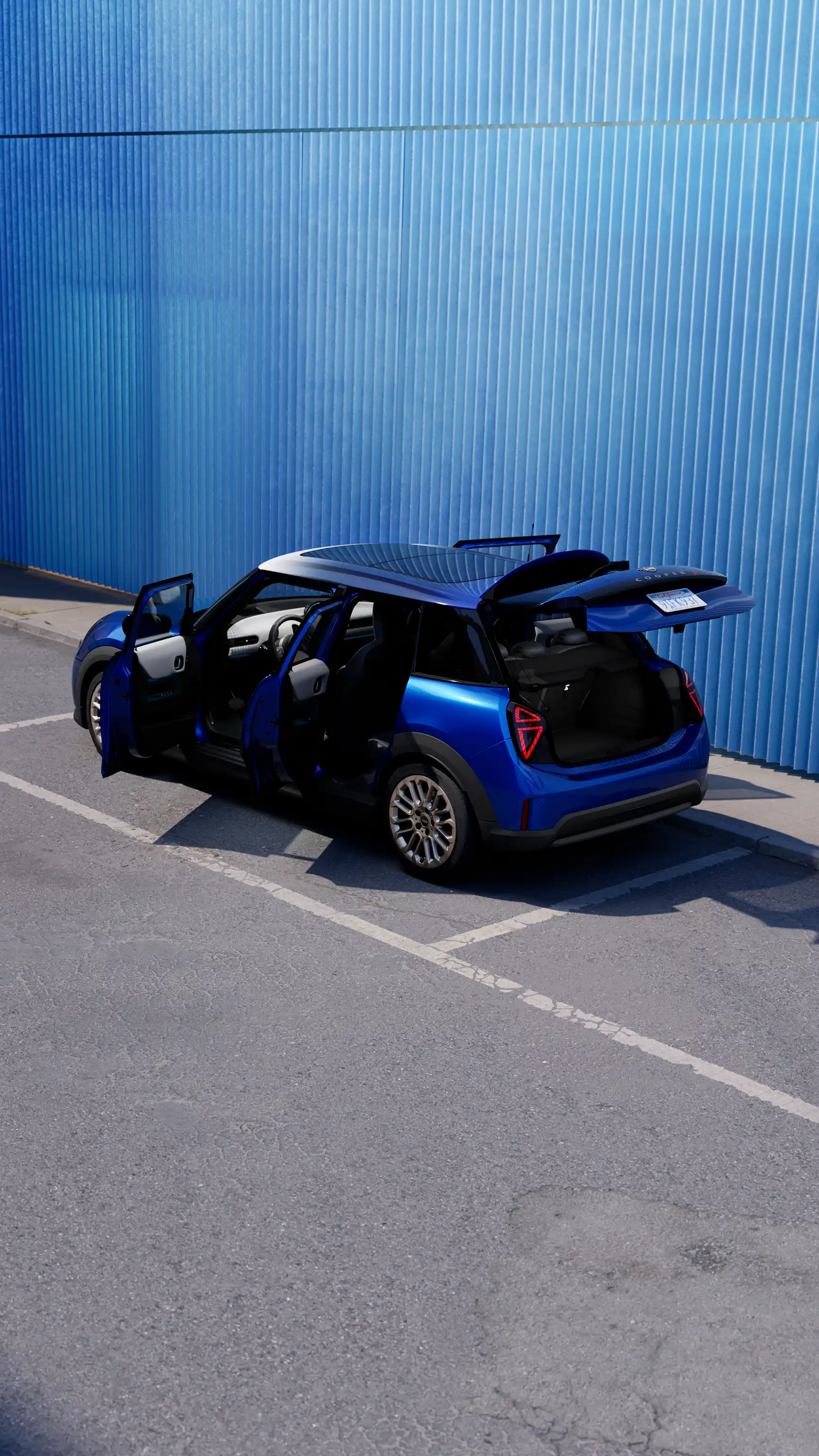 MINI Cooper 5-vratni – odprta vrata