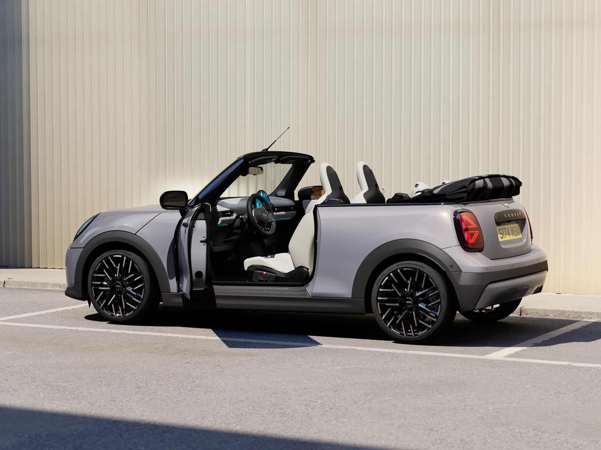 MINI Cooper Cabrio – napovednik – različice in cene