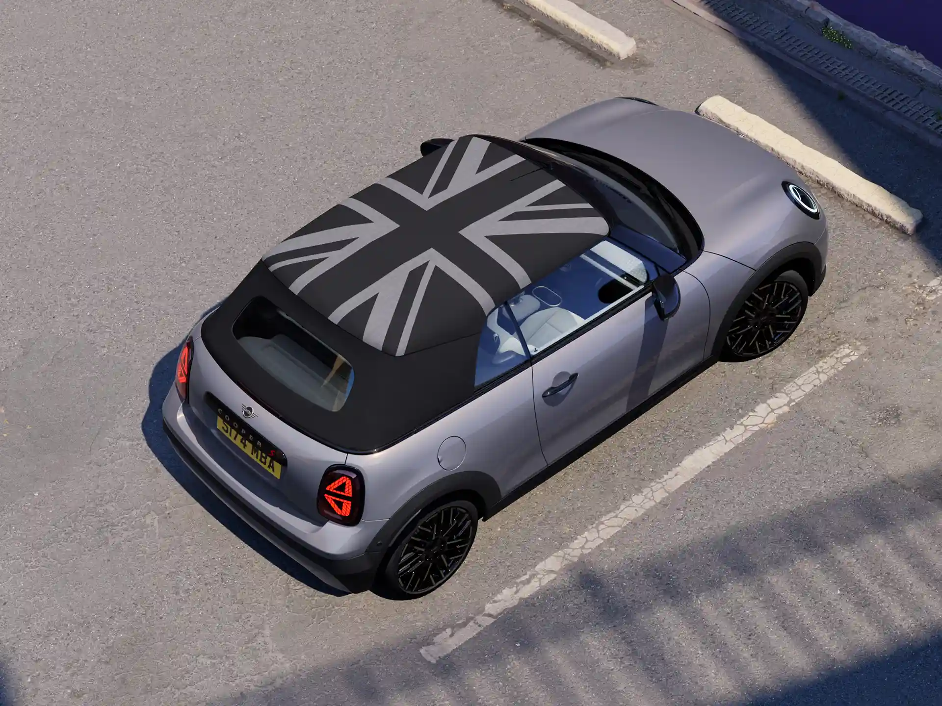 MINI Cooper Cabrio – britanski slog