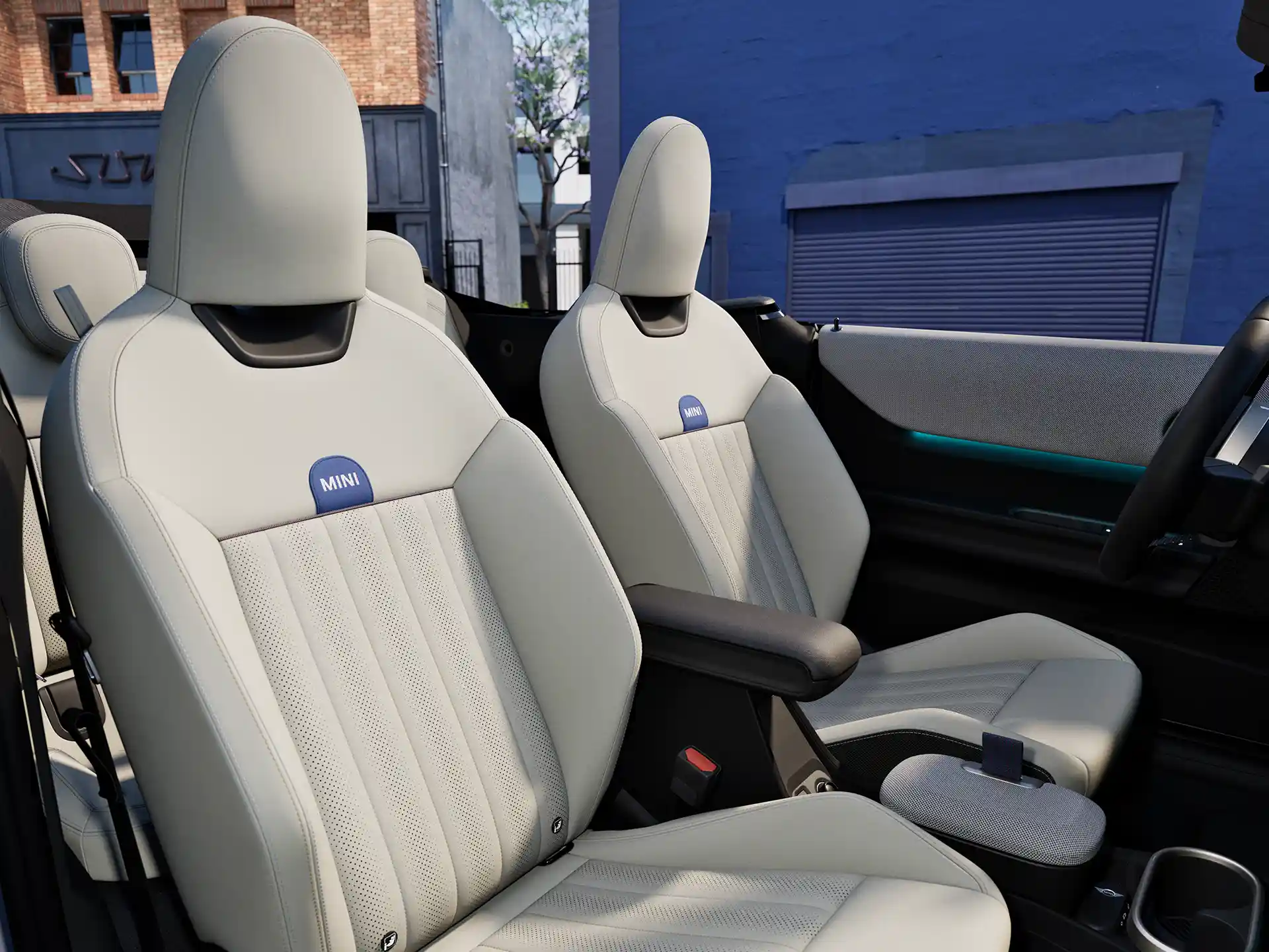 MINI Cooper Cabrio – udobni sedeži
