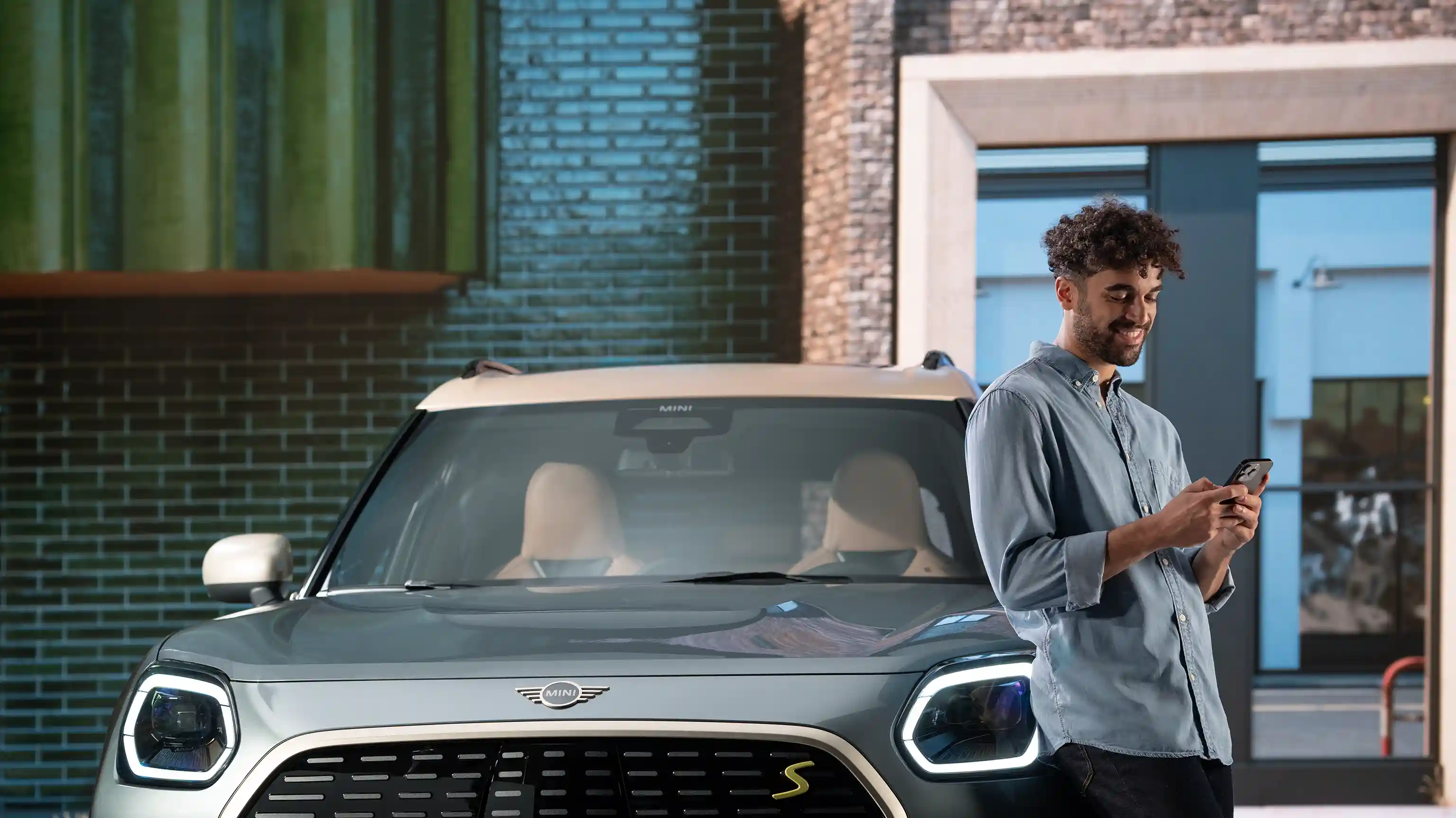 Mini Financial Services – pregled – napovednik za lizing