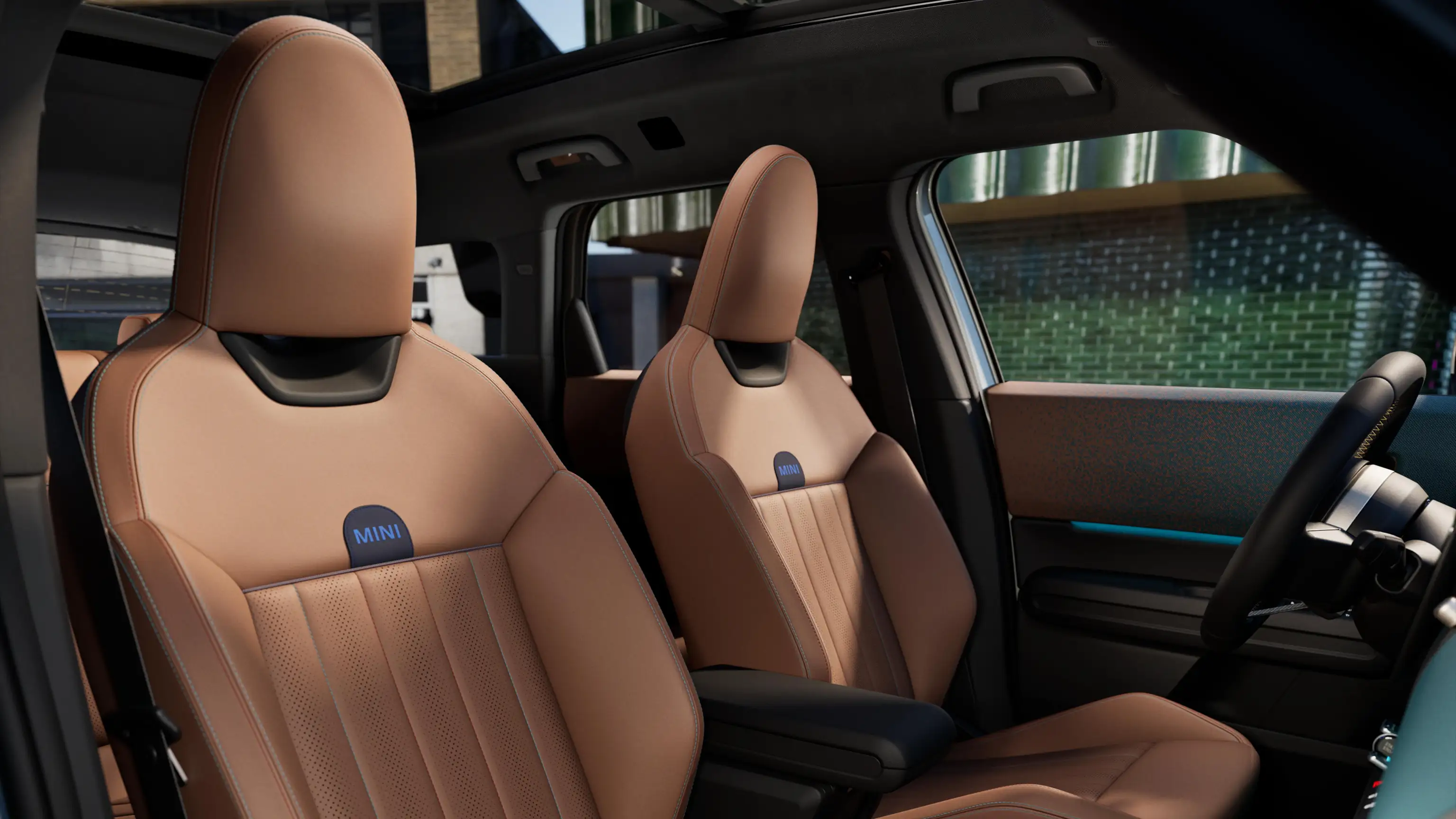 Popolnoma električni MINI Countryman – sedeži