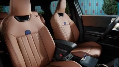MINI Countryman – notranjost – rjavi sprednji sedeži