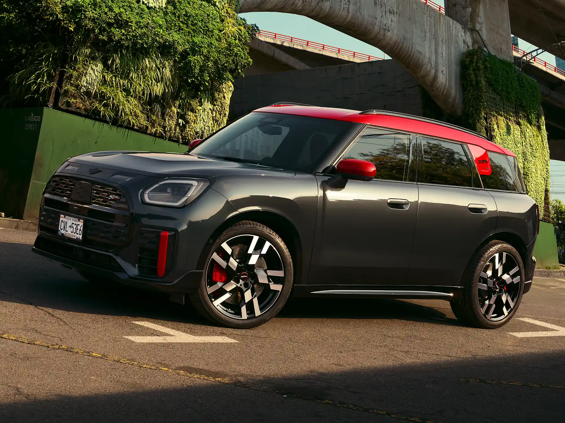 MINI John Cooper Works – stranski pogled na U25 JCW