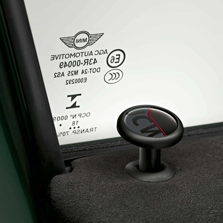 MINI John Cooper Works – kljukica na vratih