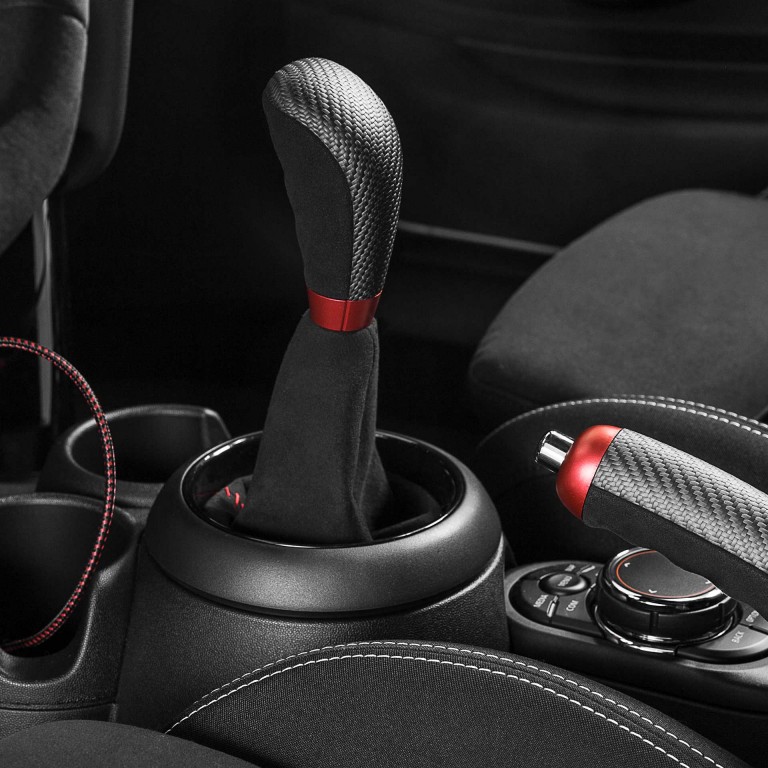 MINI John Cooper Works – glava prestavne ročice – karbon/Alcantara