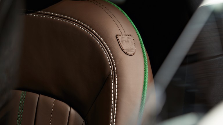 MINI 60 Years – usnjeni sedeži – maroon
