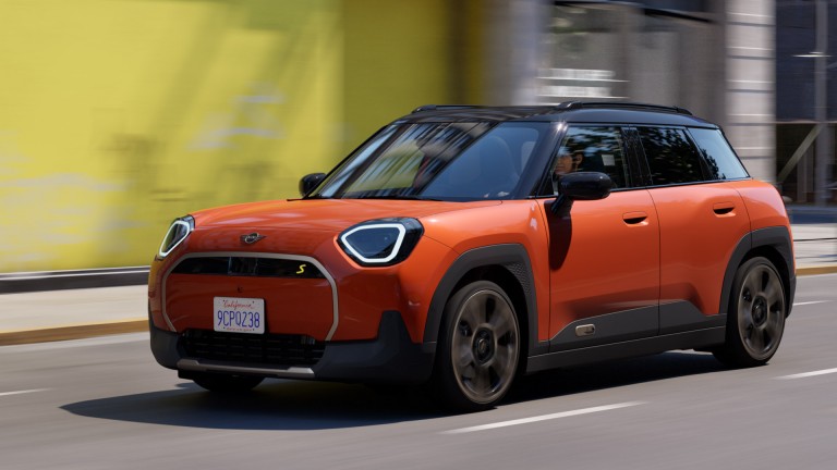 Popolnoma električni MINI Aceman – Financial Services – pregled – napovednik za lizing