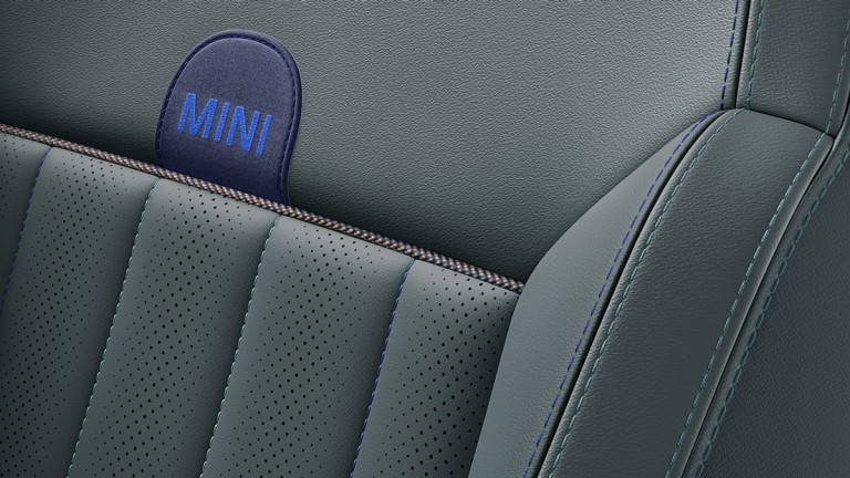 Popolnoma električni MINI Countryman – galerija notranjost – 03