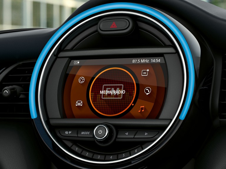 MINI Connected – paketi – standardni radio z zaslonom