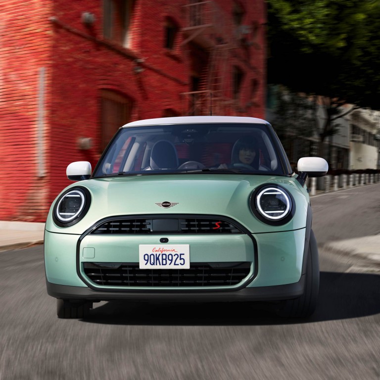 MINI Cooper 3-vratni – mozaik – zunanjost