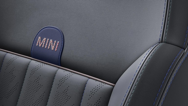 MINI Cooper 3-vratni – notranjost – galerija – sedeži