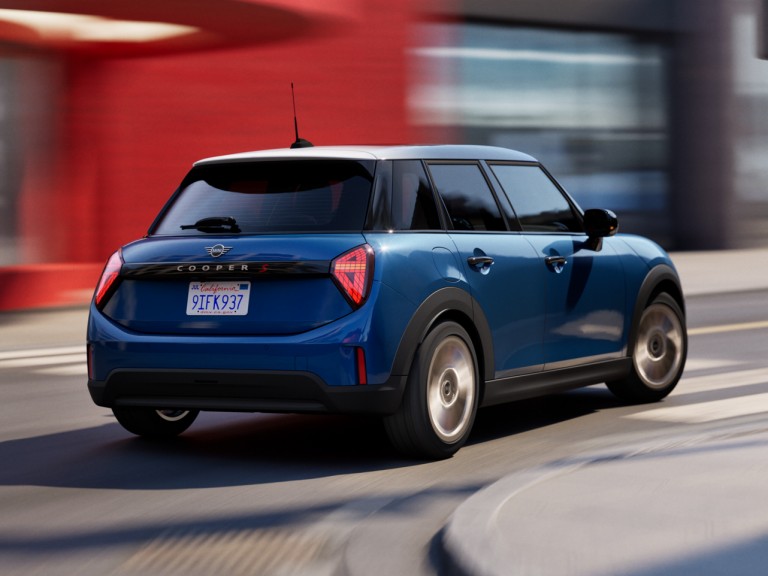 MINI Cooper 5-vratni – doživetje vožnje – aerodinamična učinkovitost